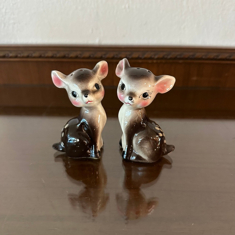 Vtg Kitsch Ceramic Deer Salt Pepper Shakers Brown Fawn Figurine Set Mid Century